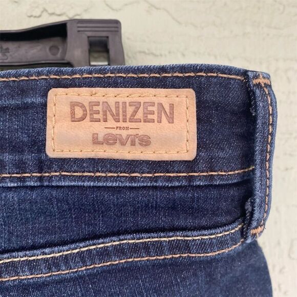 Denizen from Levi's Women's Modern Slim Jeans Blue Dark Wash Size 33x30 - Picture 7 of 11